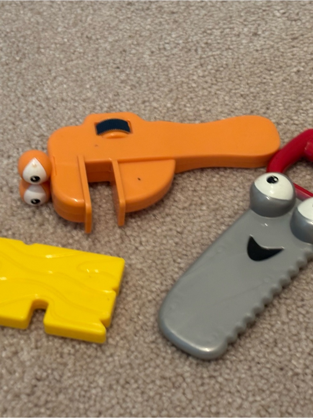 Handy Manny Dusty the Saw Rusty the Wrench Kids Toy Tool Set